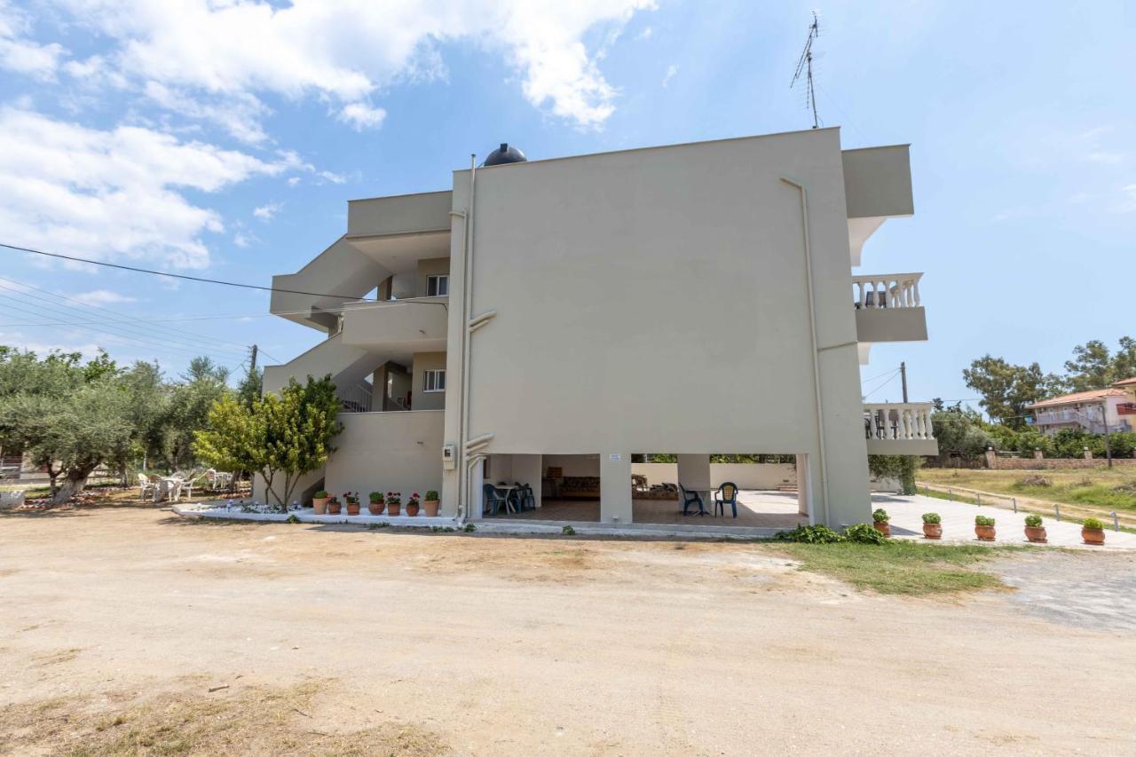 Pansion Artemis Apartment Mavrovouni  Bagian luar foto